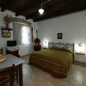 La Rosa Hotel